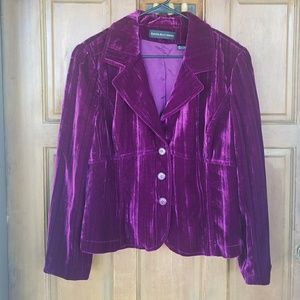 Dana Buchman | Purple velvet blazer size 16